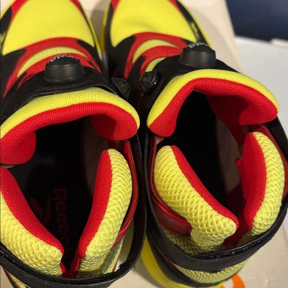 Reebok Instapump Fury Zone "Acid Yellow" sneakers - Picture 7 of 8